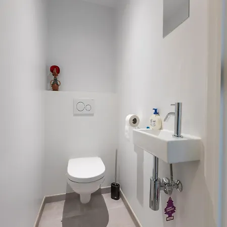 Newly Built Flat Near The Centre