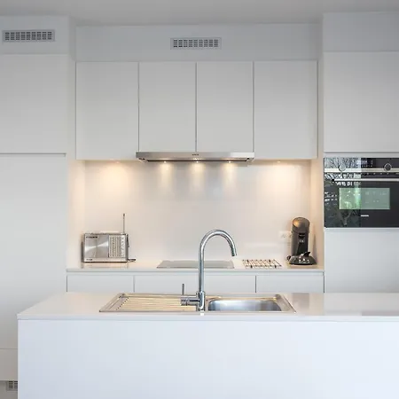 Newly Built Flat Near The Centre Apartamento Middelkerke